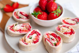 Frühstücks-Wrap mit Erdbeeren Frühstücks-Wrap mit Erdbeeren