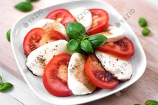 Tomaten-Mozzarella-Salat 