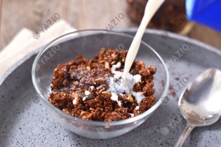 Cereal de chocolate crocante de baixo carboidrato