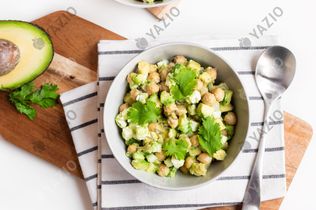 Salade d'avocat & pois chiches