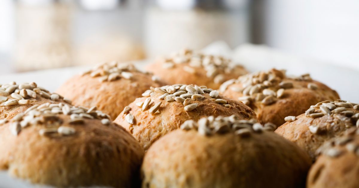 Brötchen & Semmeln: Kalorientabelle und Nährwerttabelle - YAZIO